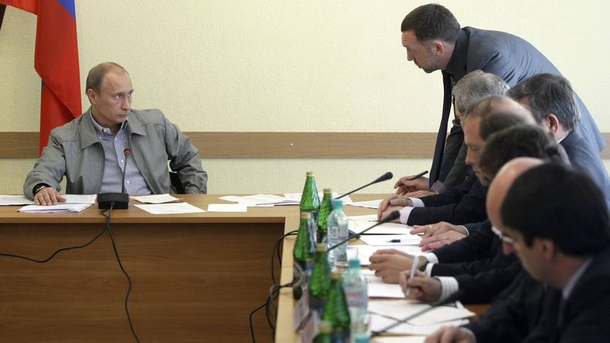 Путин внезапно посети фирма в която не се плащат редовно заплати…