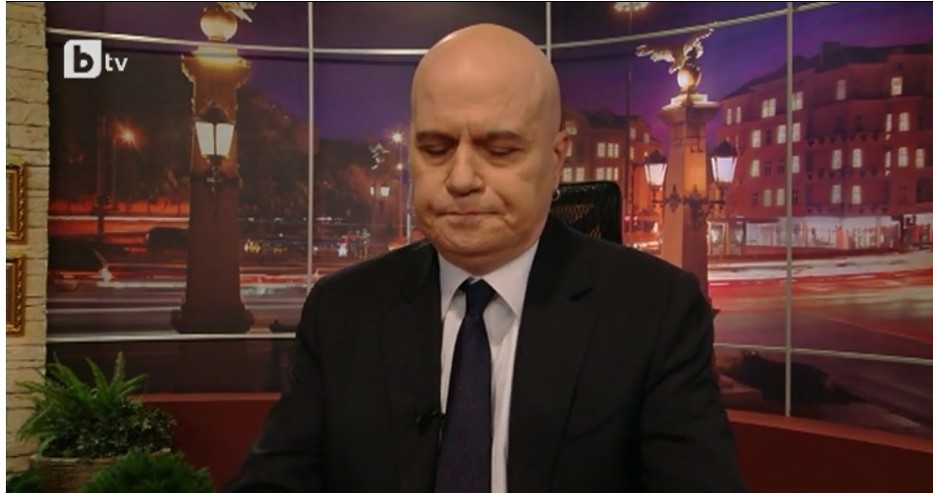 Слави Трифонов си прави собствена телевизия и ново предаване!? Слави Трифонов си прави собствена телевизия и ново предаване!?