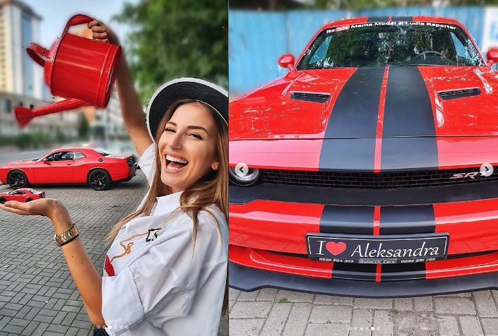 Петканов подари кола на жена си! Вижте какъв спортен звяр яхна Алекс!