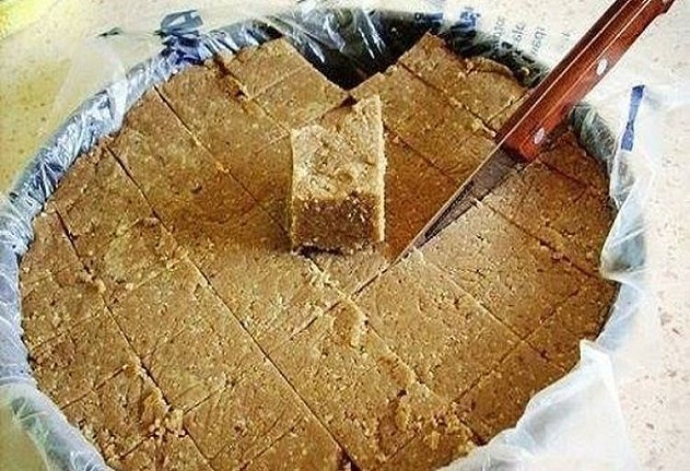 Домашна халва: опитайте и повече няма да си купите от магазина