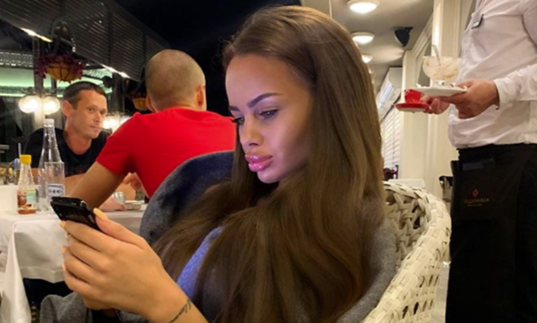Сузанита изригна срещу съученички