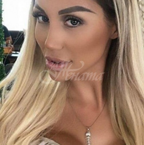 Джулиана Гани ще става майка след два месеца!