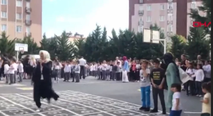 Неописуема паника в Истанбул след 5.8 по Рихтер, сбъдват ли се апокалиптичните прокоби ВИДЕО