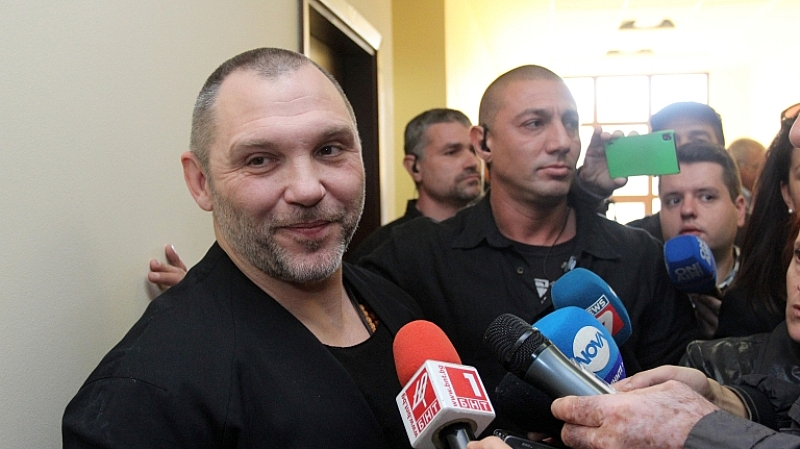 Златко Баретата изгони дясната си ръка Иво Ториното