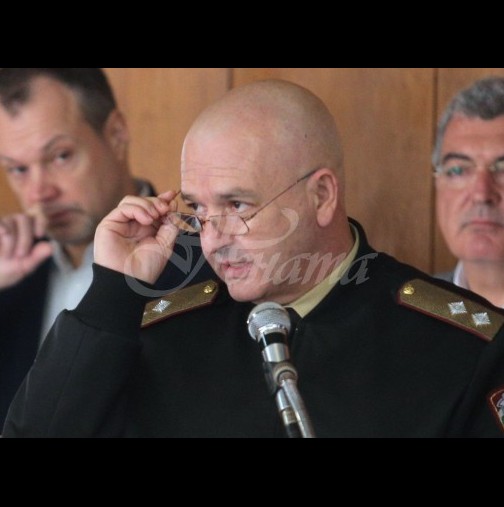 Започва масово глобяване на хора, които не спазват мерките срещу коронавируса, когато излизат навън