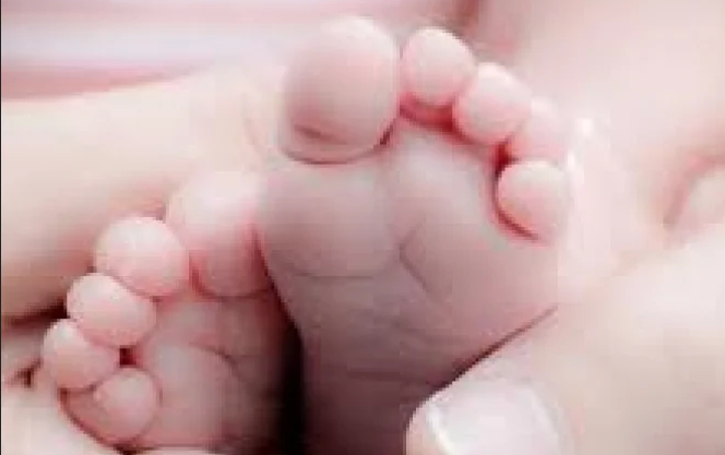 В САЩ се роди бебе с две усти СНИМКА