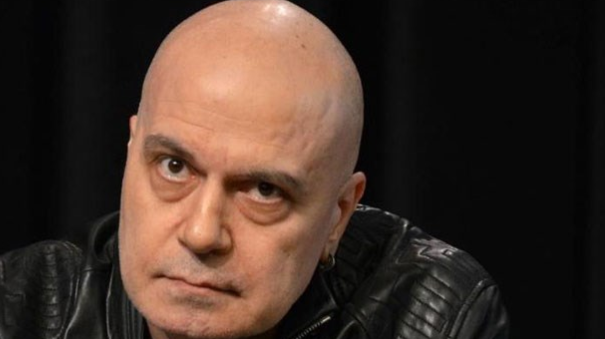 Слави Трифонов: Лъже ли щаба, че в България има починали от коронавирус хора