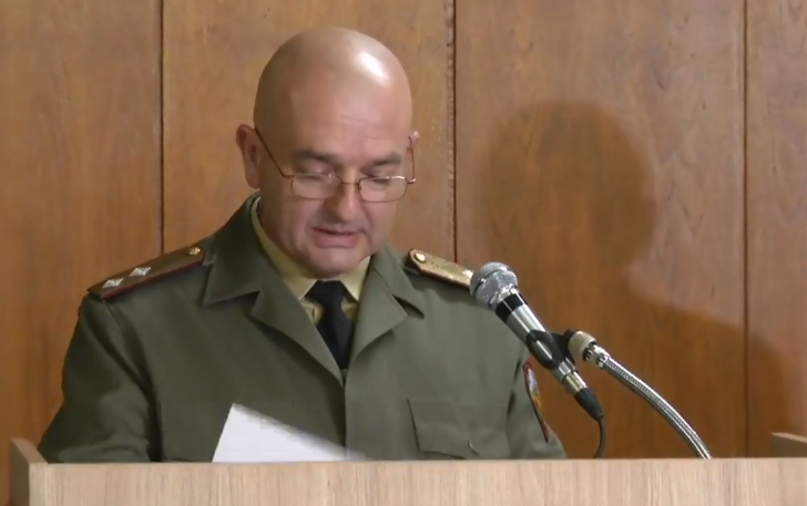Ген. Мутафчийски: Румен Радев е престъпник!