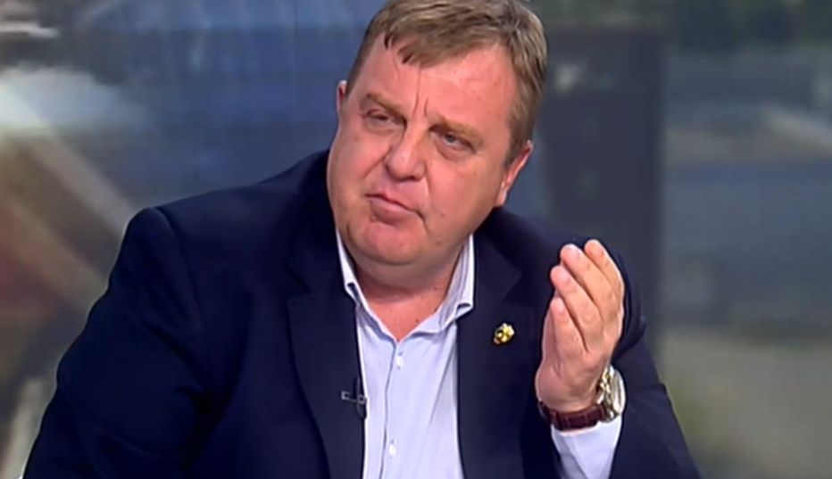 Каракачанов: Протестите на Радев вървят по 50 лв. на човек!