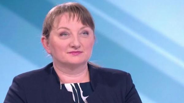 Сачева: Който не харесва промените, които предлагаме, да се погледне в огледалото. Това не е наш проблем