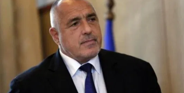 Премиерът Борисов: Това е вид война, вкарвам армията!