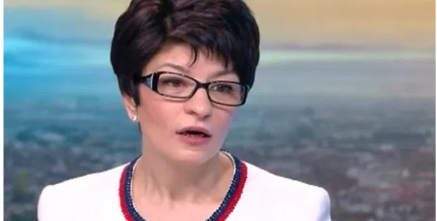 Десислава Атанасова: Тия безделници на барикадите не са българи, а предатели!