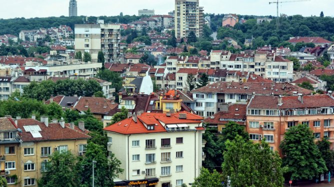 Наемите в София гонят цените на Париж