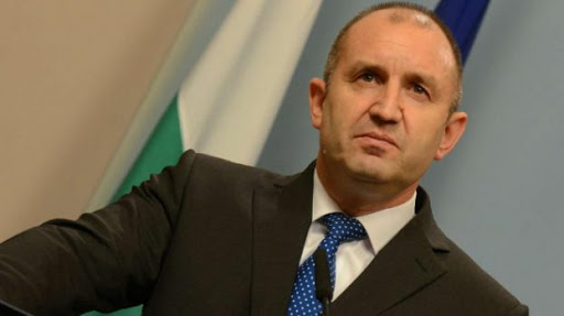 Румен Радев забрани на децата си да протестират