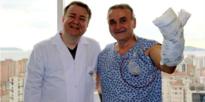 Турски лекар спаси осакатен българин, в България и Германия се отказаха