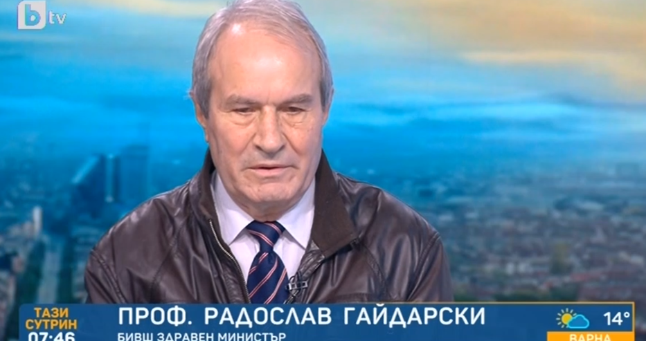 Гайдарски: На ден могат да се вземат 7200 проби за вируса, откъде ги изкараха 11 200, има нещо нередно