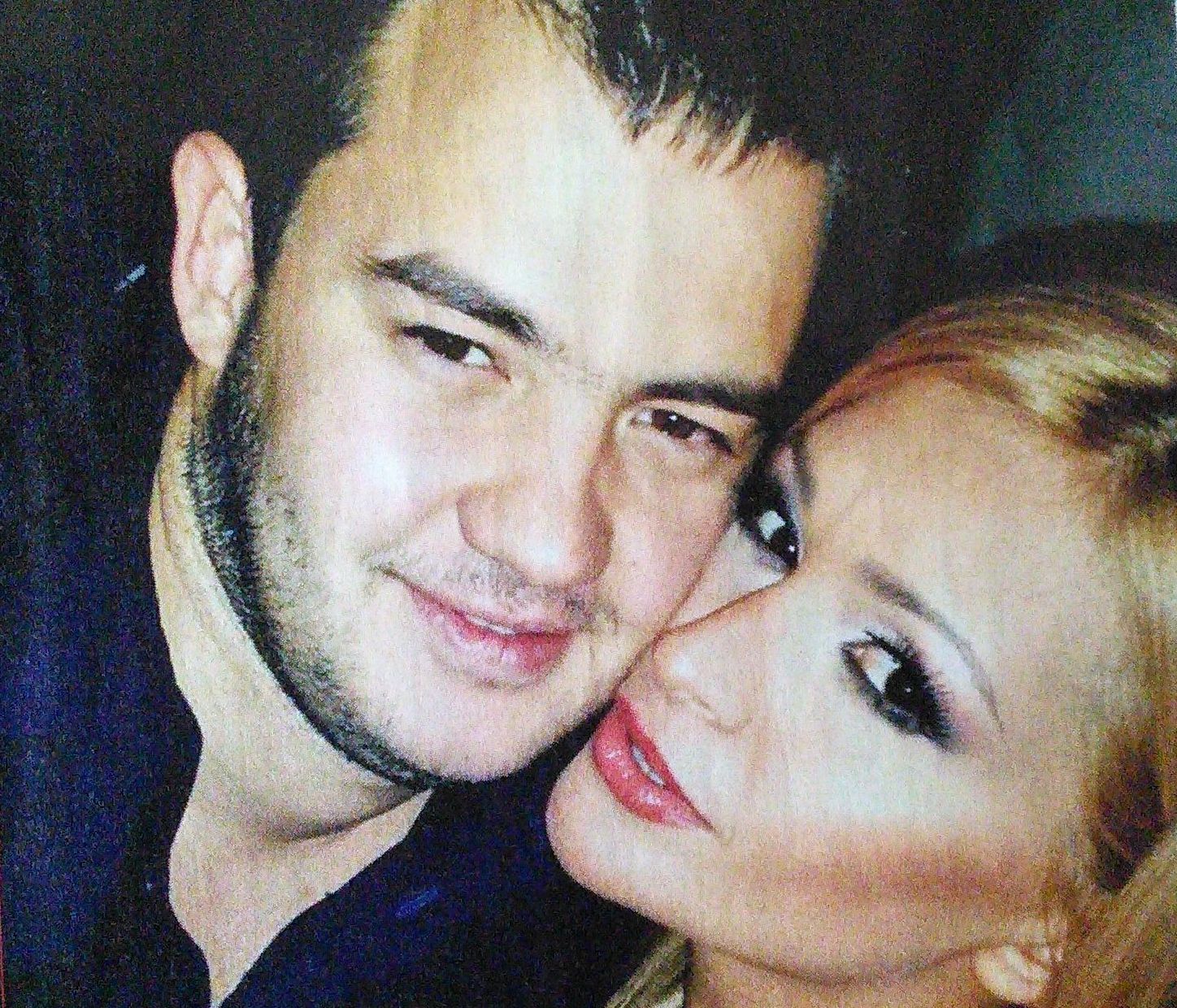 Преслава слагала рога на гаджето си с Бирмата