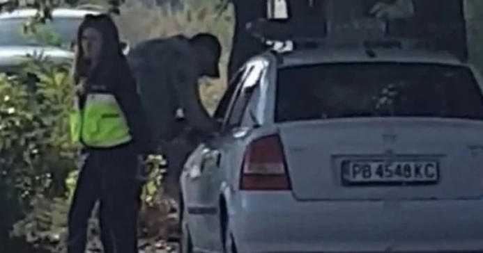 Пловдивчанин засне катаджийка и патрулка в нарушение и му се стъжни живота СНИМКИ
