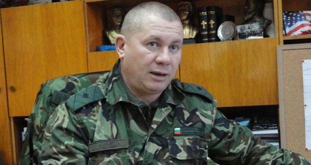 Срам ме е от Вас! Питам Ви, до кога ще се гаврите с изстрадалия български народ?