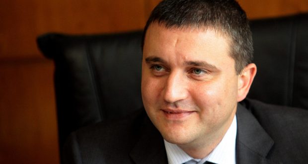 Владо Горанов: Горд съм, че направих средната заплата в България 1900 лв!