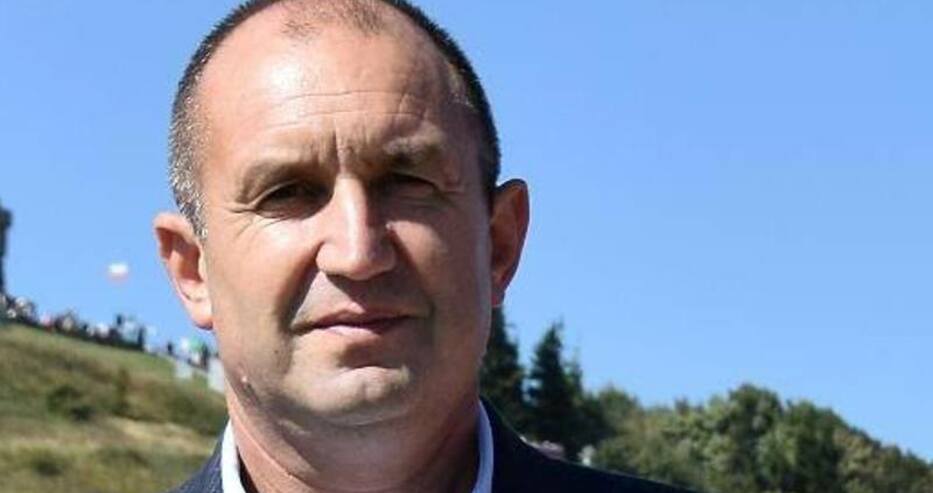 Президентът Радев: Ускорете издаването на българско гражданство на българите в Македония