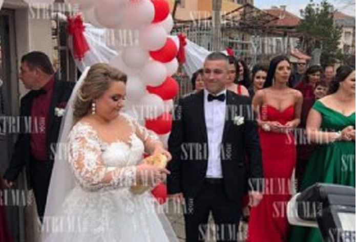 Една сватба в Петрич на 3 март събра очите на цяла България