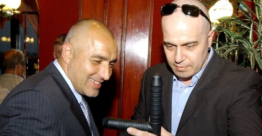 Слави заклал 200 кг прасе в чест на Борисов