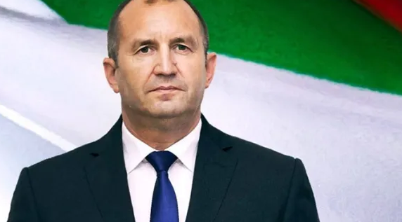 Следващите предсрочни избори ще са през април 2022! На власт остава кабинета на Радев в нов състав.