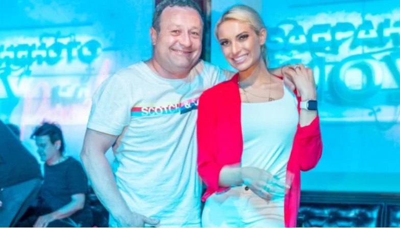 Скубят коси за Рачков: Анита ревнува до полуда от тази жена
