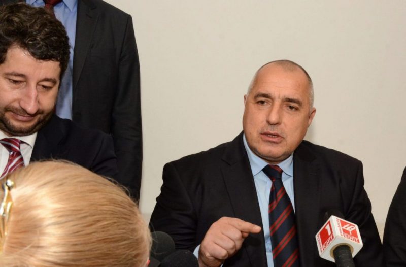 Коларова: Правителство без ГЕРБ не може! Борисов прави това, което е най-добре