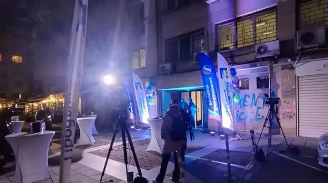 „Шампанско и сълзи“: Изборите на ПП-ДБ