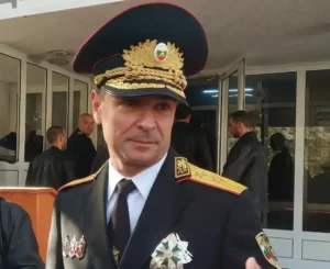 Комисар Калоянов Пламен Русев, Кольо – Главата и Жельо – Президента убийство Бургас Касабова Окръжен съд - Бургас, Окръжна прокуратура -Бургас и днес Апелативен съд - Бургас прикриха от медиите делото на Пламен Русев, убиецът от Новата поща Бургаска окръжна прокуратура на Петър Вълчев Камъка и убиеца Пламен Русев Комисар Калоянов - директор на ОДМВР-Бургас от над 10 години Бургаският съд Комисар Калоянов, убиеца Русев, Пламен Русев, Кольо – Главата и Жельо – Президента убийство Бургас Касабова Окръжен съд - Бургас, Окръжна прокуратура -Бургас и днес Апелативен съд - Бургас прикриха от медиите делото на Пламен Русев, убиецът от Новата поща Бургаска окръжна прокуратура на Петър Вълчев Камъка и убиеца Пламен Русев