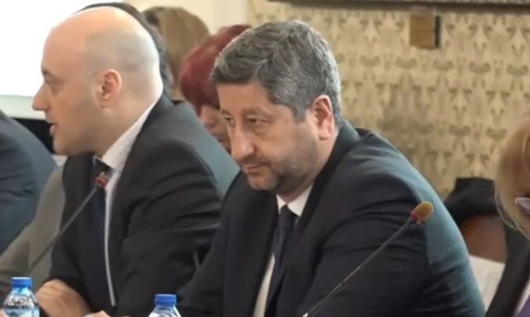 Христо Иванов се ядоса: Този ход е обречен на неуспех