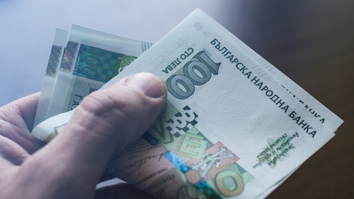 Скок на пенсиите с 10% от юли 2024 г., 933 лв. майчинство за втората година