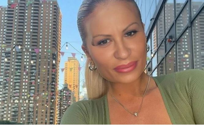 Едрогърда зъболекарка с фалшива диплома оправи куп клиенти, ето как харчи парите им СНИМКИ