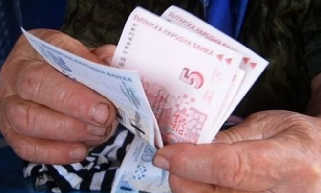 Ето колко трябва да ни плати работодателят, ако сме работили на празничните 3 и 4 март