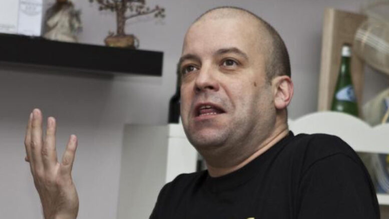 Сиромахов: Хайде вече спрете да оправдавате провалите си с държавата!