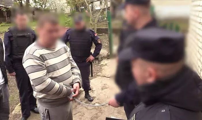 Хазартно зависим удуши свой познат и майка му, за да открадне пари и да играе!