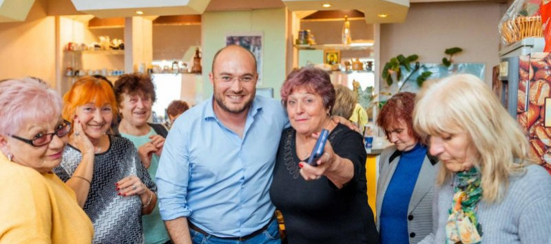 Дават пари на пенсионерите за театри, концерти и екскурзии