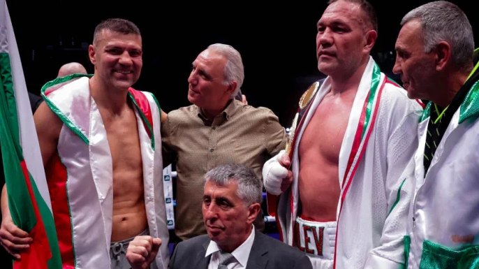 Страшна драма с Пулеви, гръмна голям скандал Страшна драма с Пулеви, гръмна голям скандал