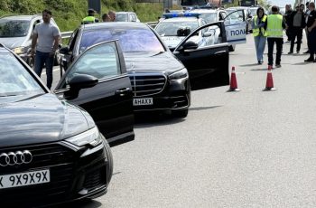 Пътна ярост край Хасково: Спор между шофьори ескалира до стрелба и нож