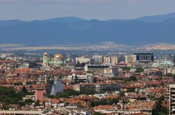 Демографската картина на България: Как се променя страната ни през 2025 година