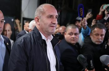 ИЗПЛУВАХА ИМЕНАТА НА МИНИСТРИТЕ В кабинета на Радев