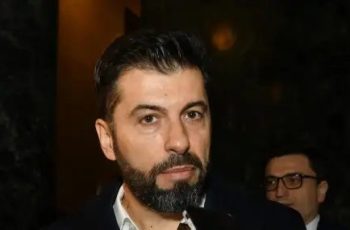 Стратегия за растеж: Защо ПП се разграничи от ДБ