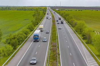 Пътувате ли за Гергьовден? Ето какво ви очаква на пътищата
